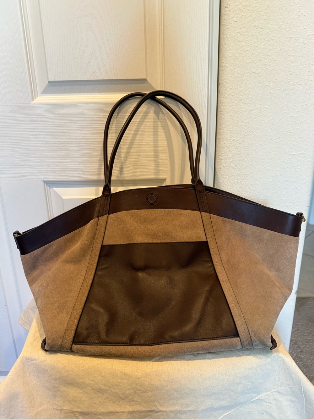Fabrique Brera Convertible Tote Bag Large Dutch Calfskin & Suede in Mocha & Tan - Picture 13 of 16